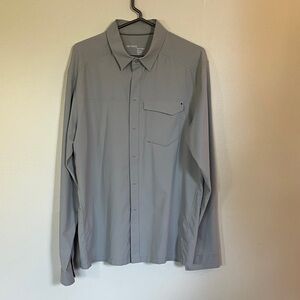 Men's Gray Arc’teryx Long Sleeve Shirt